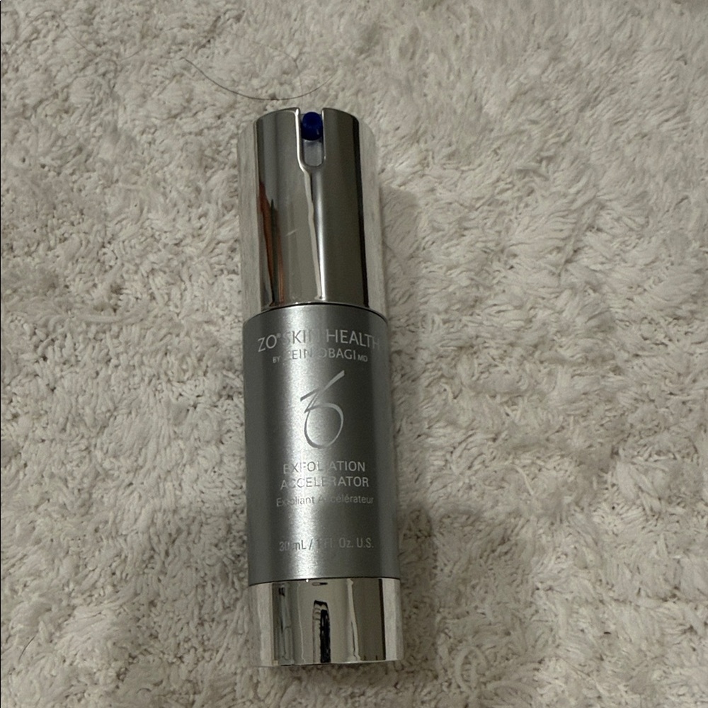ZO Skin Health Exfoliation Accelerator - Sleek Silver